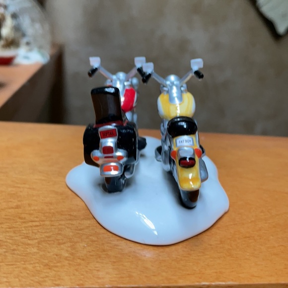 Harley-Davidson Department 56 Motorcycle Figurine - Picture 3 of 12